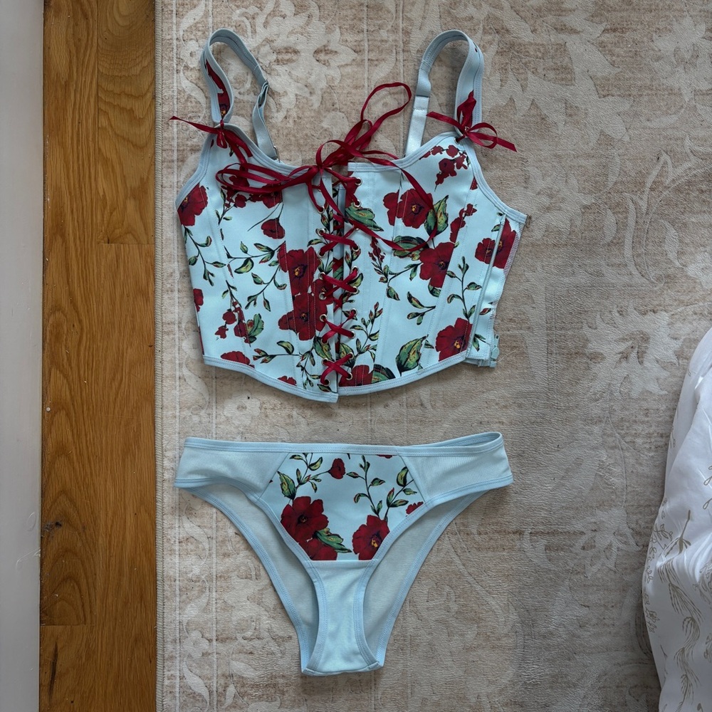 Adore Me Floral Embroidered Bra Set - Light Blue and Red